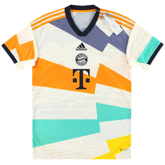 2022-23 Bayern Munich adidas Fourth Shirt *w/tags* M