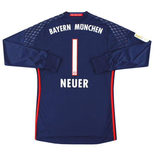 2016-17 Bayern Munich adidas Goalkeeper Shirt Neuer #1 M